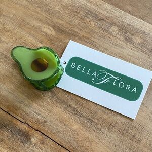Bella Flora mini avocado hair clip